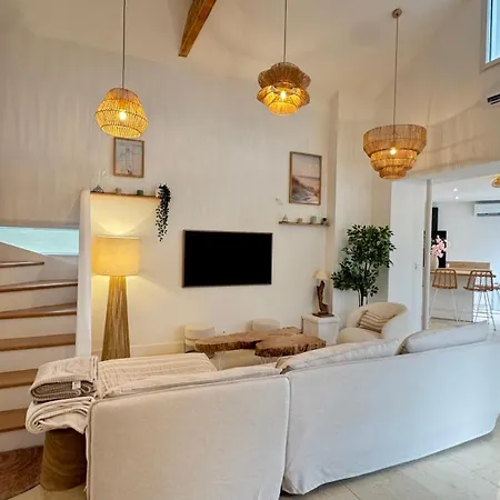 Elara Villa *